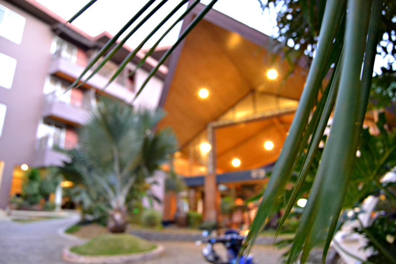 Hotel The Palms Of Boracay à Balabag  Extérieur photo